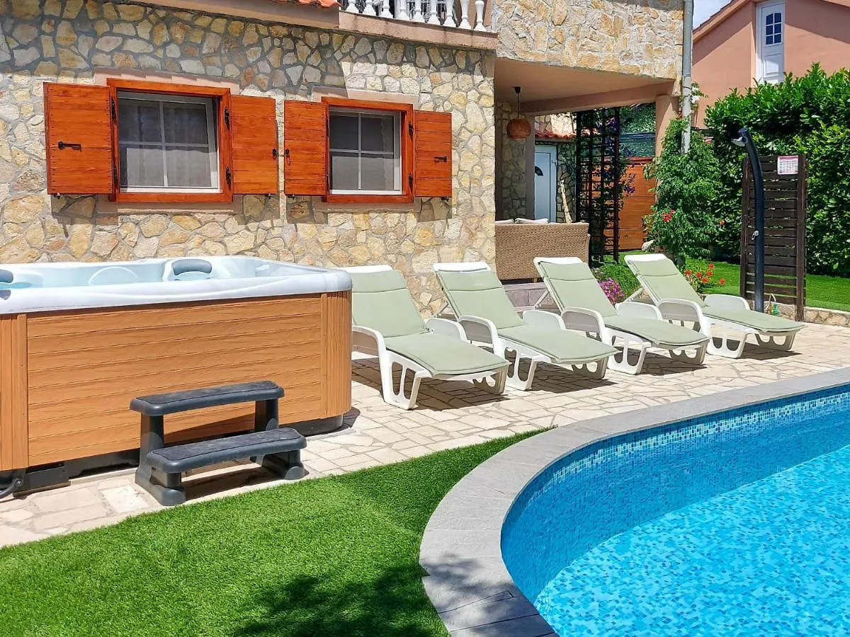 Holiday Home Mikac - Mlk136 By Interhome Dobrinj Kroatien